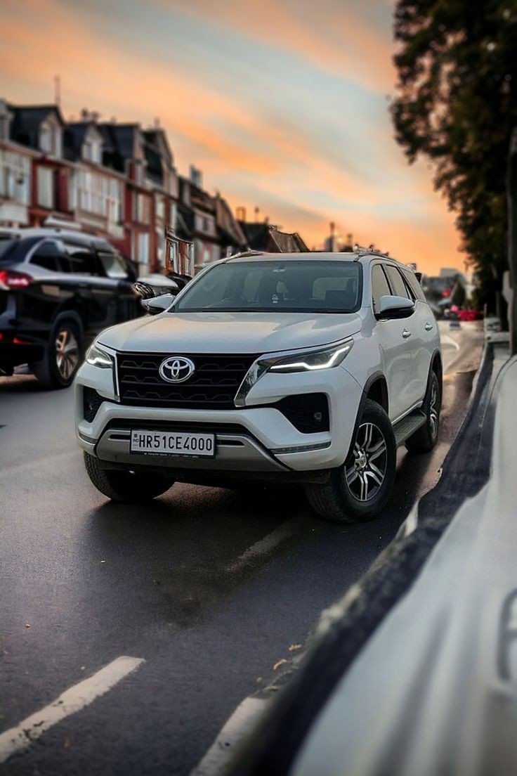 Fortuner wallpaper for mobile Fortuner wallpaper for mobile