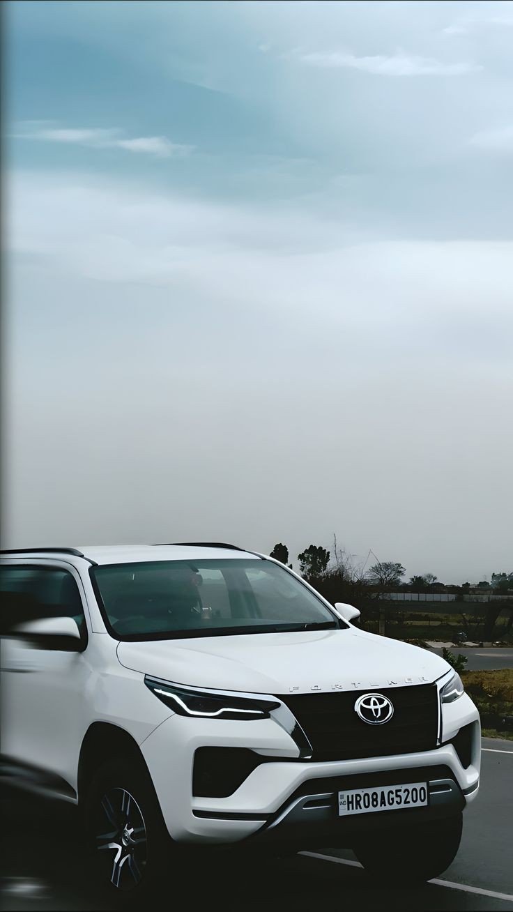 Fortuner wallpaper for mobile Fortuner wallpaper for mobile