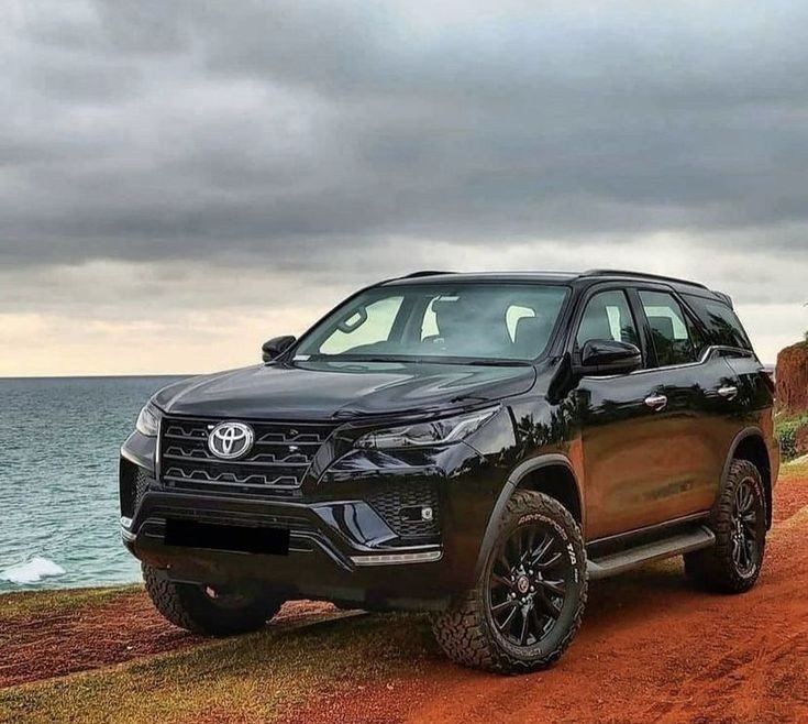 fortuner wallpaper fortuner wallpaper