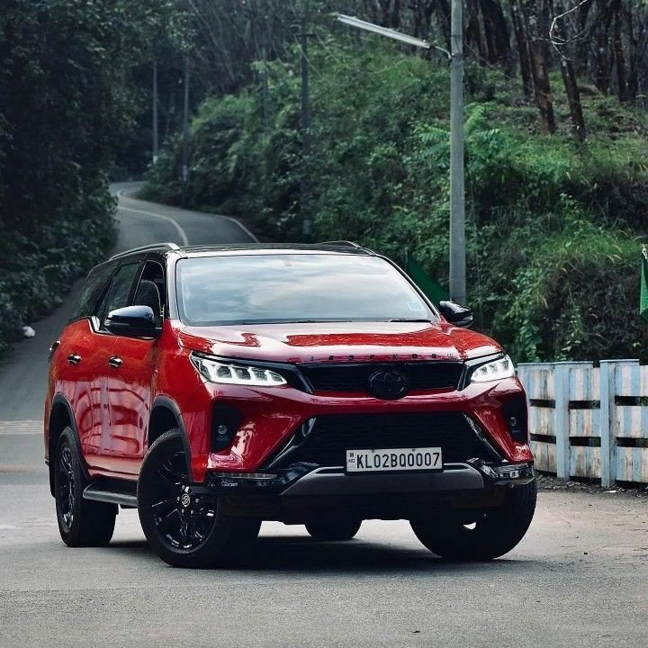 fortuner wallpaper fortuner wallpaper