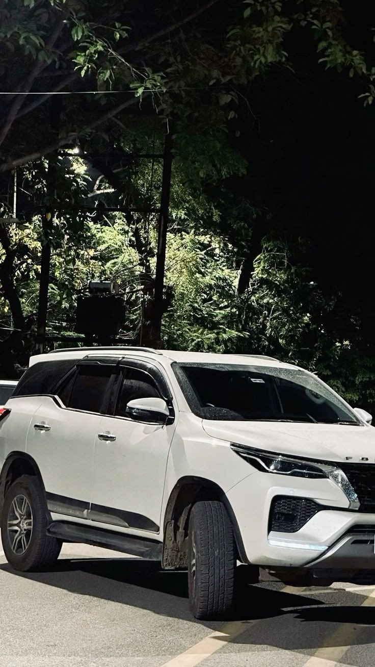 fortuner wallpaper fortuner wallpaper