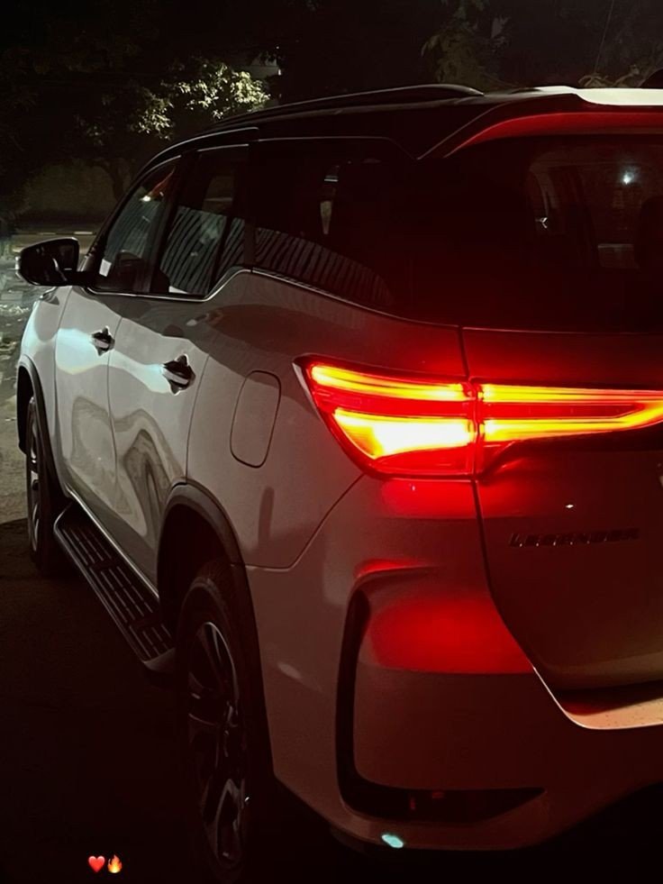 fortuner wallpaper fortuner wallpaper