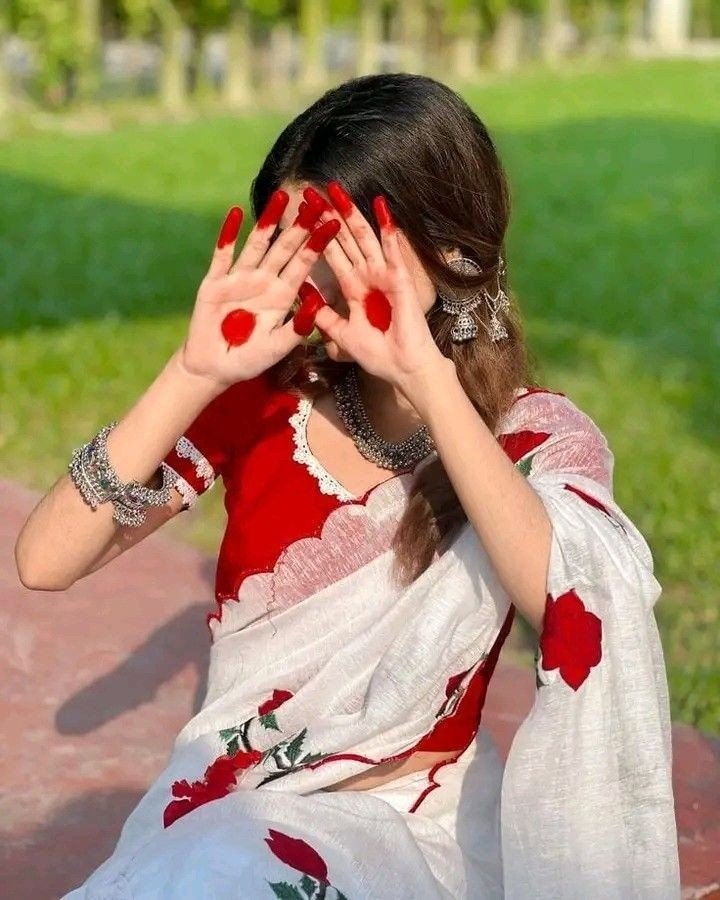 Hidden Face DP For Girls 70 Hidden Face DP For Girls 70