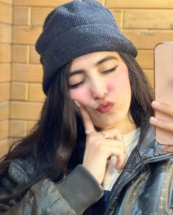girl dp 1 girl dp 1
